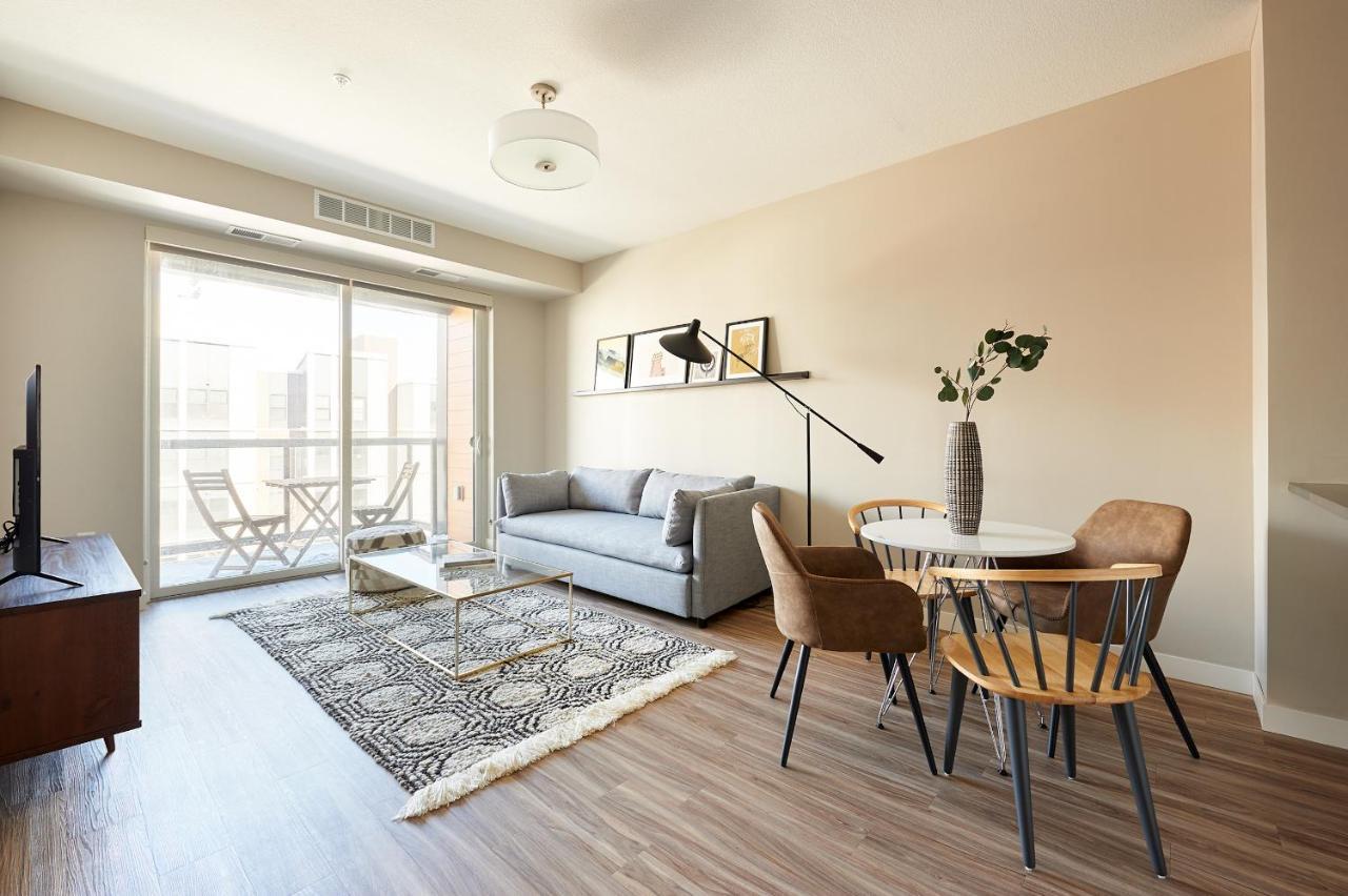 Sonder At East End Aparthotel Минеаполис Екстериор снимка